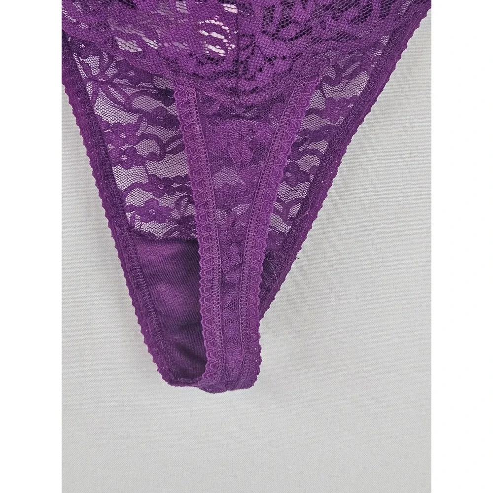 No Boundaries Womens Purple Floral Lace Thong Panty‎ Size Large New With Tags